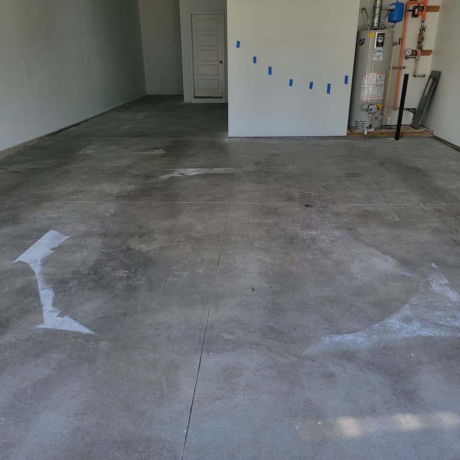 Spray' n Coat Painting | Garage Floor Coatings - Before